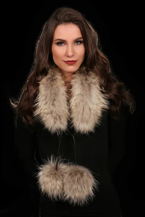 Scarf with pompoms Finn Raccoon |  | BILODEAU Canada