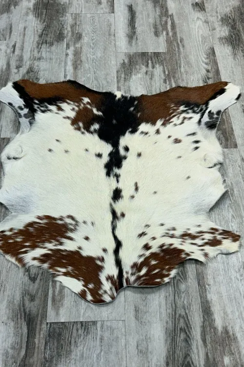 Calf cowhide - 050 | Decorative accessories | BILODEAU Canada