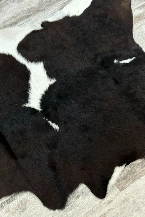 Calf cowhide - 057 | Decorative accessories | BILODEAU Canada