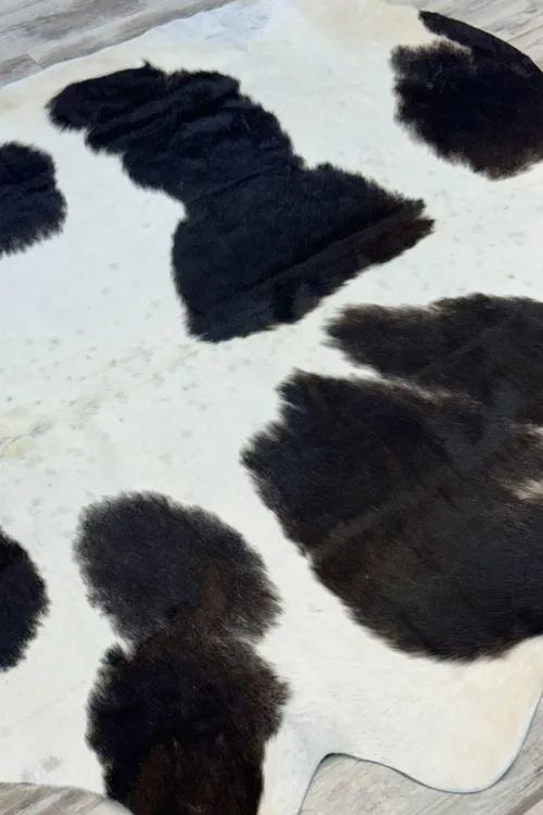 Cowhide - 95322 | Decorative accessories | BILODEAU Canada