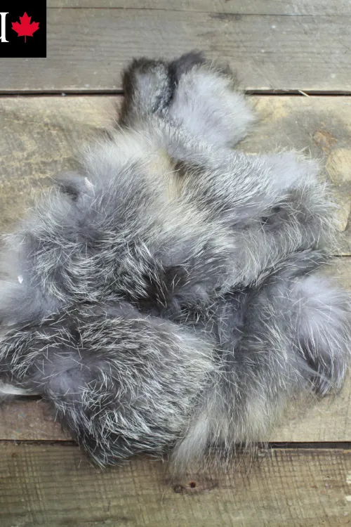 Cross Fox scraps | Fur scraps | BILODEAU Canada