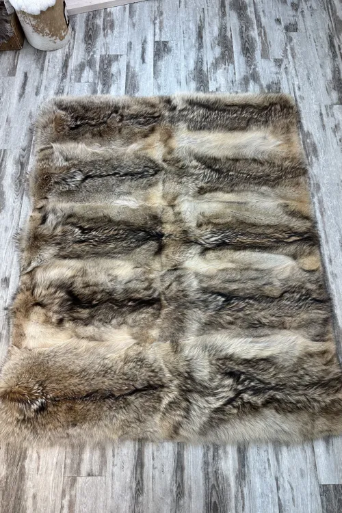 Coyote bed throw | Decorative accessories | BILODEAU Canada