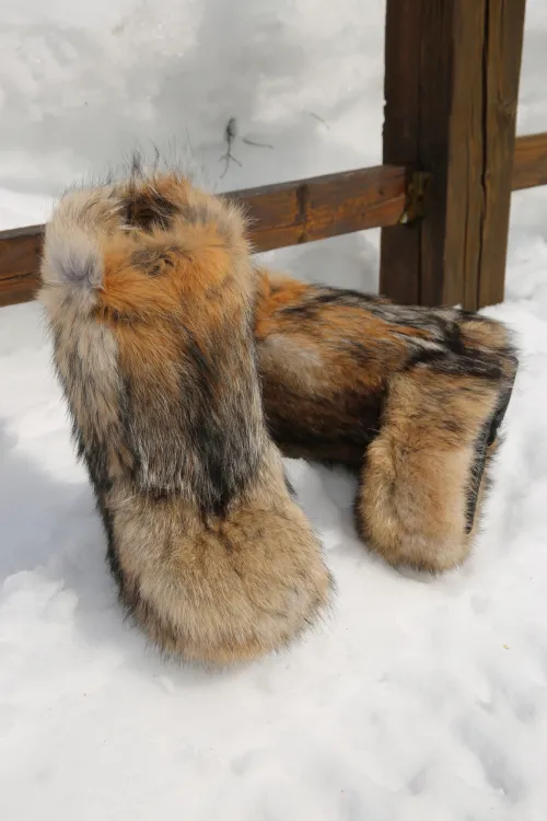 Bottes en fourrure de Coyote - Sans zip - Nakiuk régulière | Femmes/Hommes | BILODEAU Canada