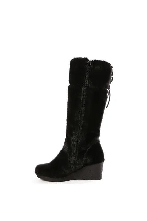 Black Seal fur boots - Noueva | Winter boots - Urban boots | BILODEAU Canada