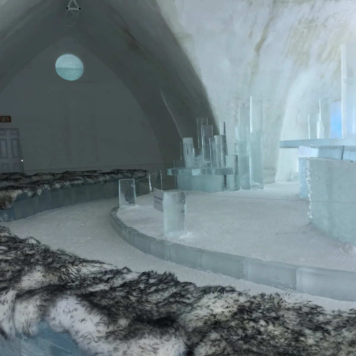 Peau mouton Hôtel glace