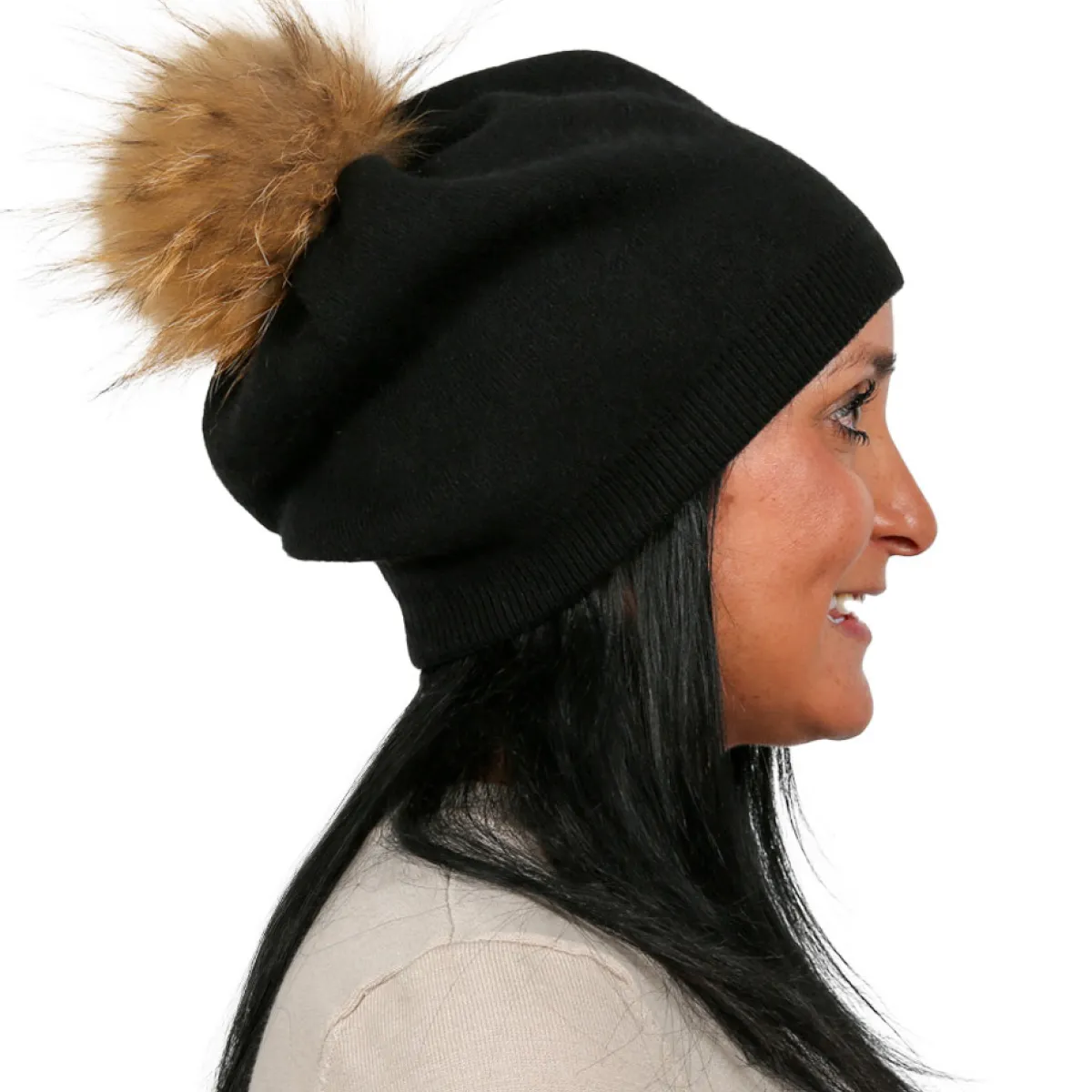 Tuque Noir avec pompom 1