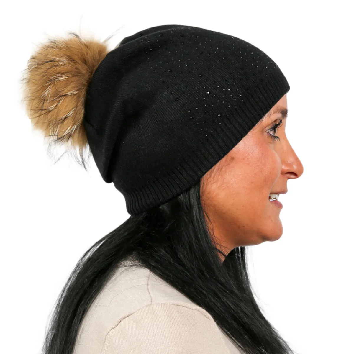 Tuque Noir avec detailles 1 2
